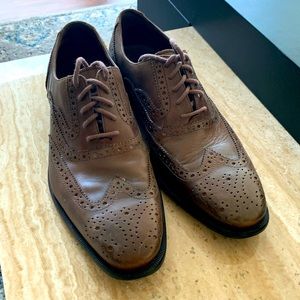 Donald J. Pliner wingtip leather shoes
